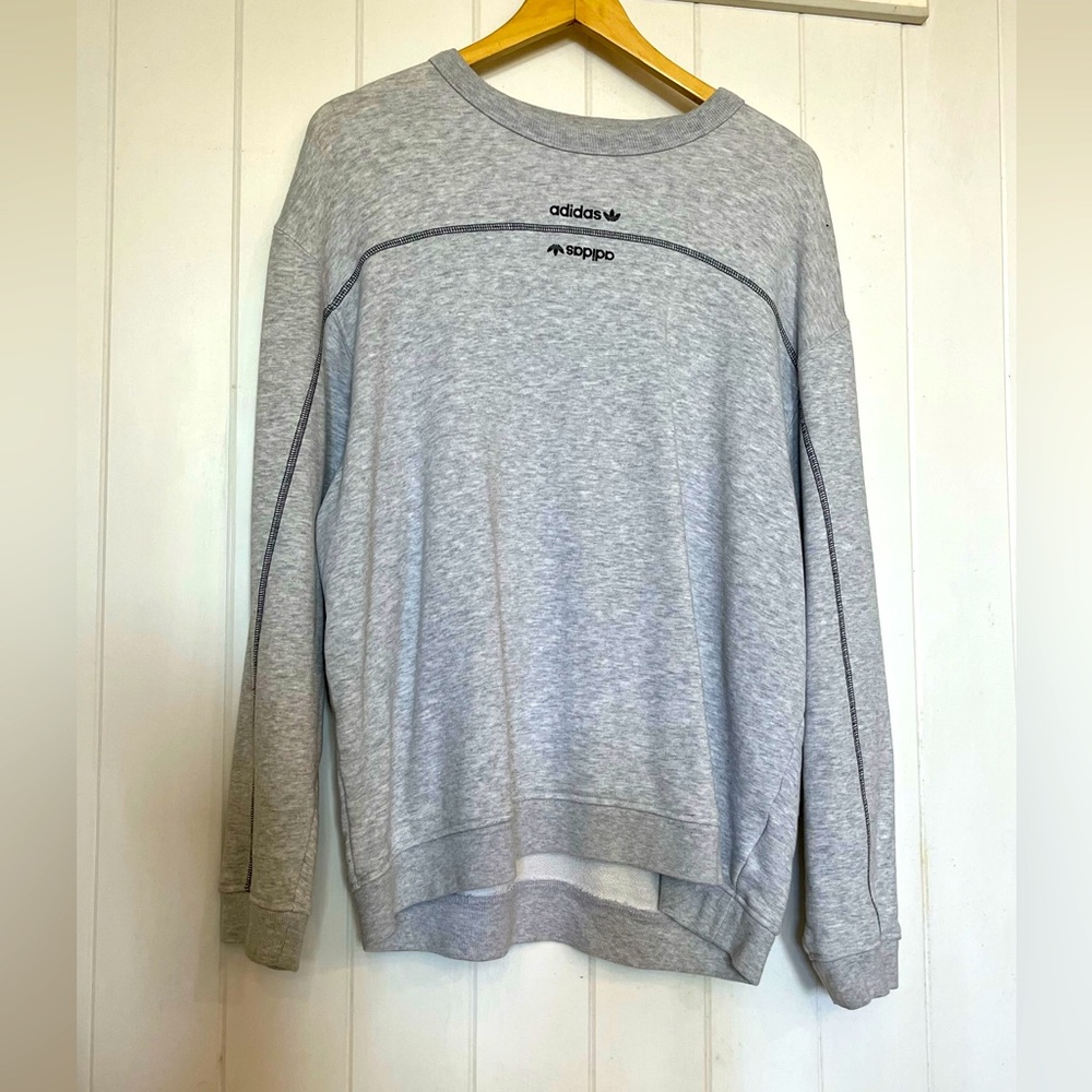 Adidas Pullover. Grey. Medium